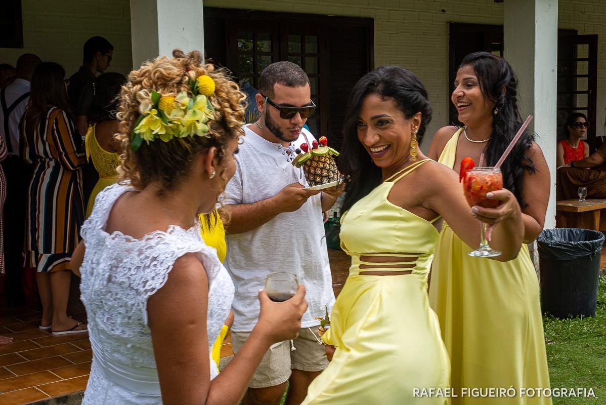Casamento ao ar livre realizado na Chácara Brunelli em Aldeia dos Camarás-PE, com uma cerimonia emocionante, celebrada pelo Jadson Henrique fotografo casamentos rafael figueiró recife pernambuco rio de janeiro jeri jericoacoara fortaleza ceará
