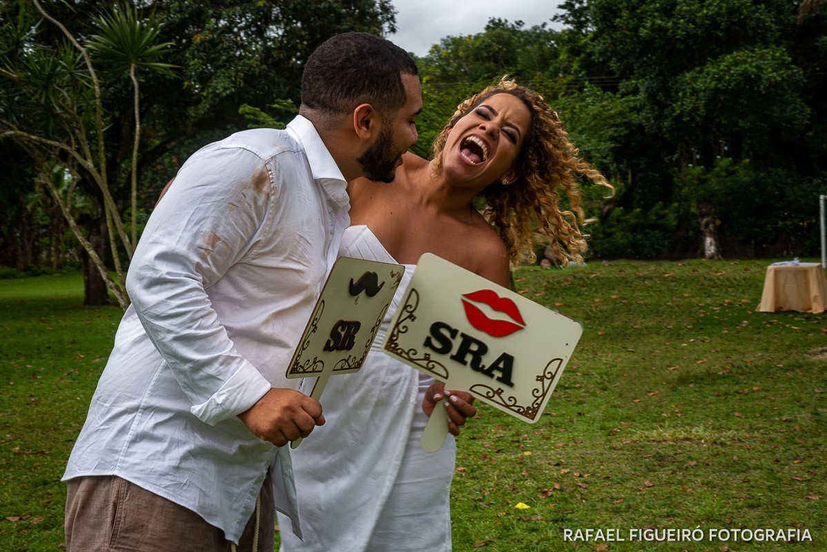 Casamento ao ar livre realizado na Chácara Brunelli em Aldeia dos Camarás-PE, com uma cerimonia emocionante, celebrada pelo Jadson Henrique fotografo casamentos rafael figueiró recife pernambuco rio de janeiro jeri jericoacoara fortaleza ceará