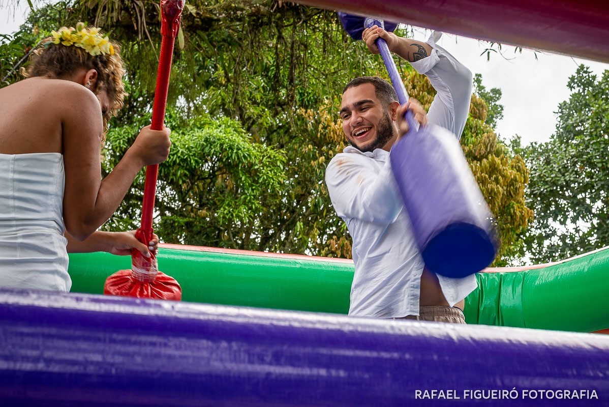 Casamento ao ar livre realizado na Chácara Brunelli em Aldeia dos Camarás-PE, com uma cerimonia emocionante, celebrada pelo Jadson Henrique fotografo casamentos rafael figueiró recife pernambuco rio de janeiro jeri jericoacoara fortaleza ceará