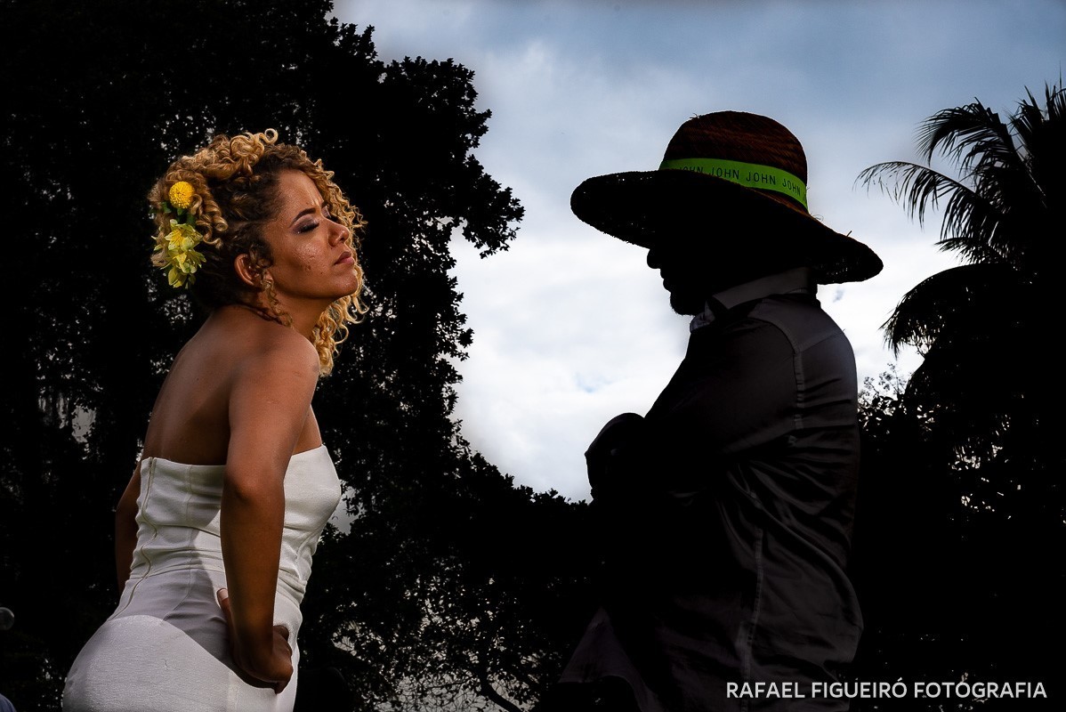 Casamento ao ar livre realizado na Chácara Brunelli em Aldeia dos Camarás-PE, com uma cerimonia emocionante, celebrada pelo Jadson Henrique fotografo casamentos rafael figueiró recife pernambuco rio de janeiro jeri jericoacoara fortaleza ceará