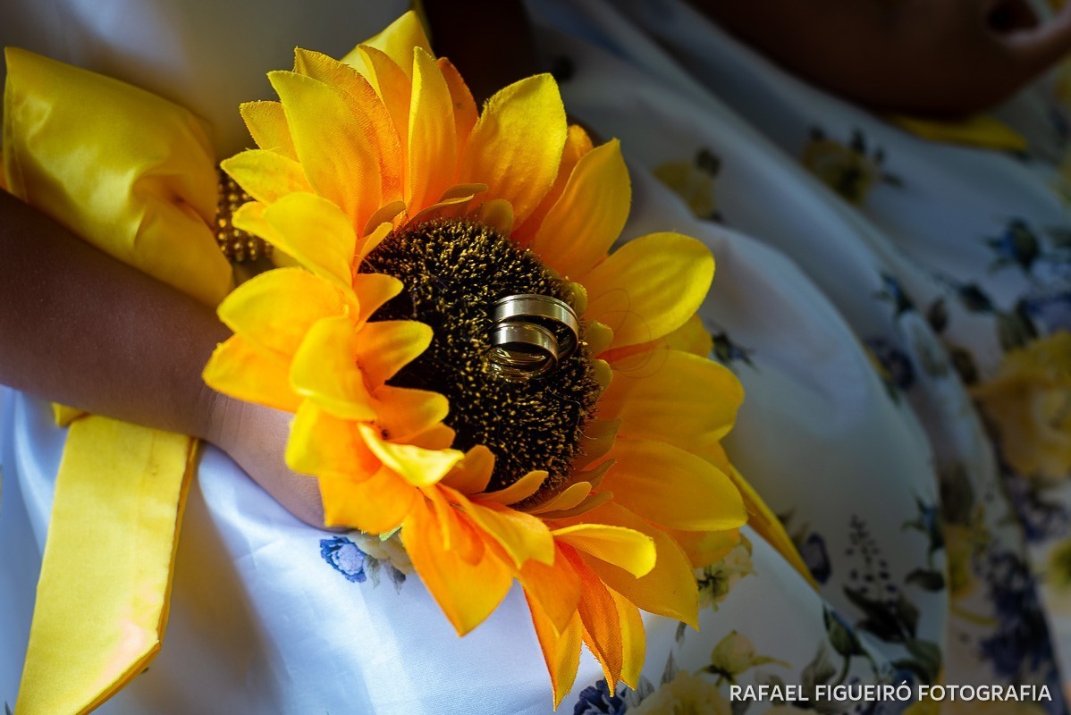 Casamento ao ar livre realizado na Chácara Brunelli em Aldeia dos Camarás-PE, com uma cerimonia emocionante, celebrada pelo Jadson Henrique fotografo casamentos rafael figueiró recife pernambuco rio de janeiro jeri jericoacoara fortaleza ceará