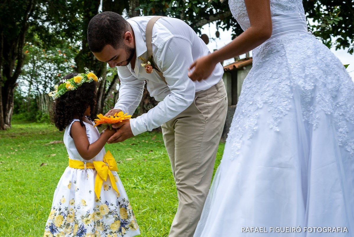Casamento ao ar livre realizado na Chácara Brunelli em Aldeia dos Camarás-PE, com uma cerimonia emocionante, celebrada pelo Jadson Henrique fotografo casamentos rafael figueiró recife pernambuco rio de janeiro jeri jericoacoara fortaleza ceará