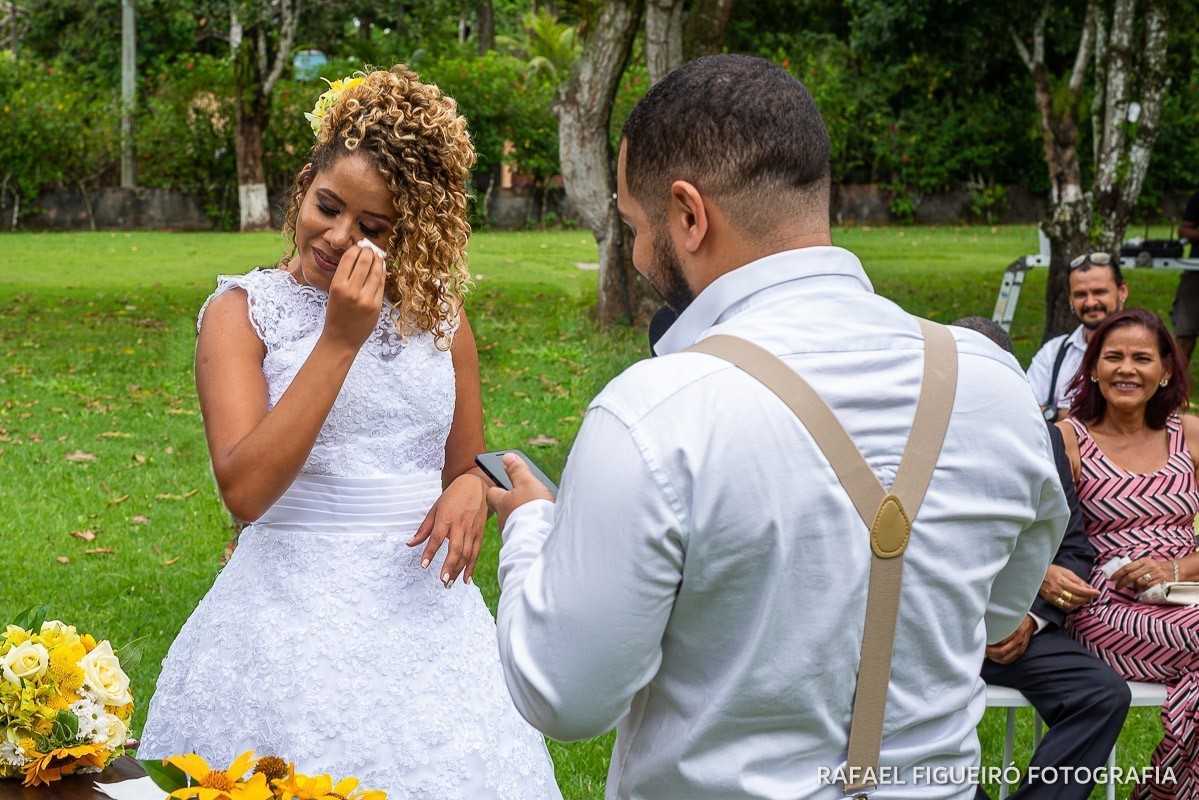 Casamento ao ar livre realizado na Chácara Brunelli em Aldeia dos Camarás-PE, com uma cerimonia emocionante, celebrada pelo Jadson Henrique fotografo casamentos rafael figueiró recife pernambuco rio de janeiro jeri jericoacoara fortaleza ceará