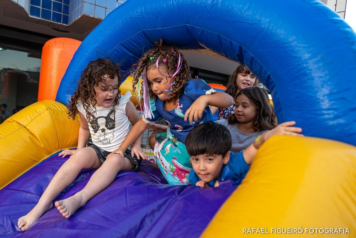festa infantil sereia leticia 5 anos pula pula inflavel fotografo festa kids recife olinda pernambuco rafael figueiro fotografia