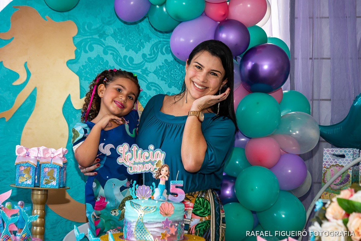 festa infantil sereia leticia 5 anos pula pula inflavel fotografo festa kids recife olinda pernambuco rafael figueiro fotografia