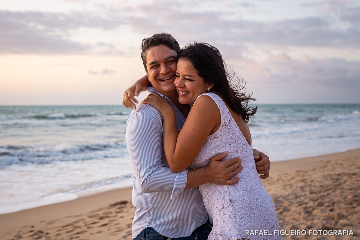ensaio casal praia boa viagem edficio acayaca parque dona lindú setúbal rafael figueiro fotografia fotógrafo casamento recife pernambuco festa infantil