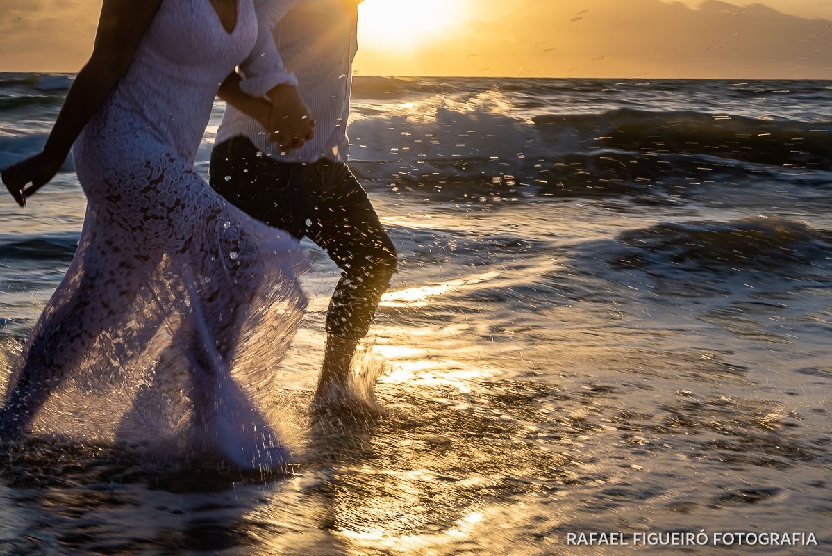 ensaio casal praia boa viagem edficio acayaca parque dona lindú setúbal rafael figueiro fotografia fotógrafo casamento recife pernambuco festa infantil