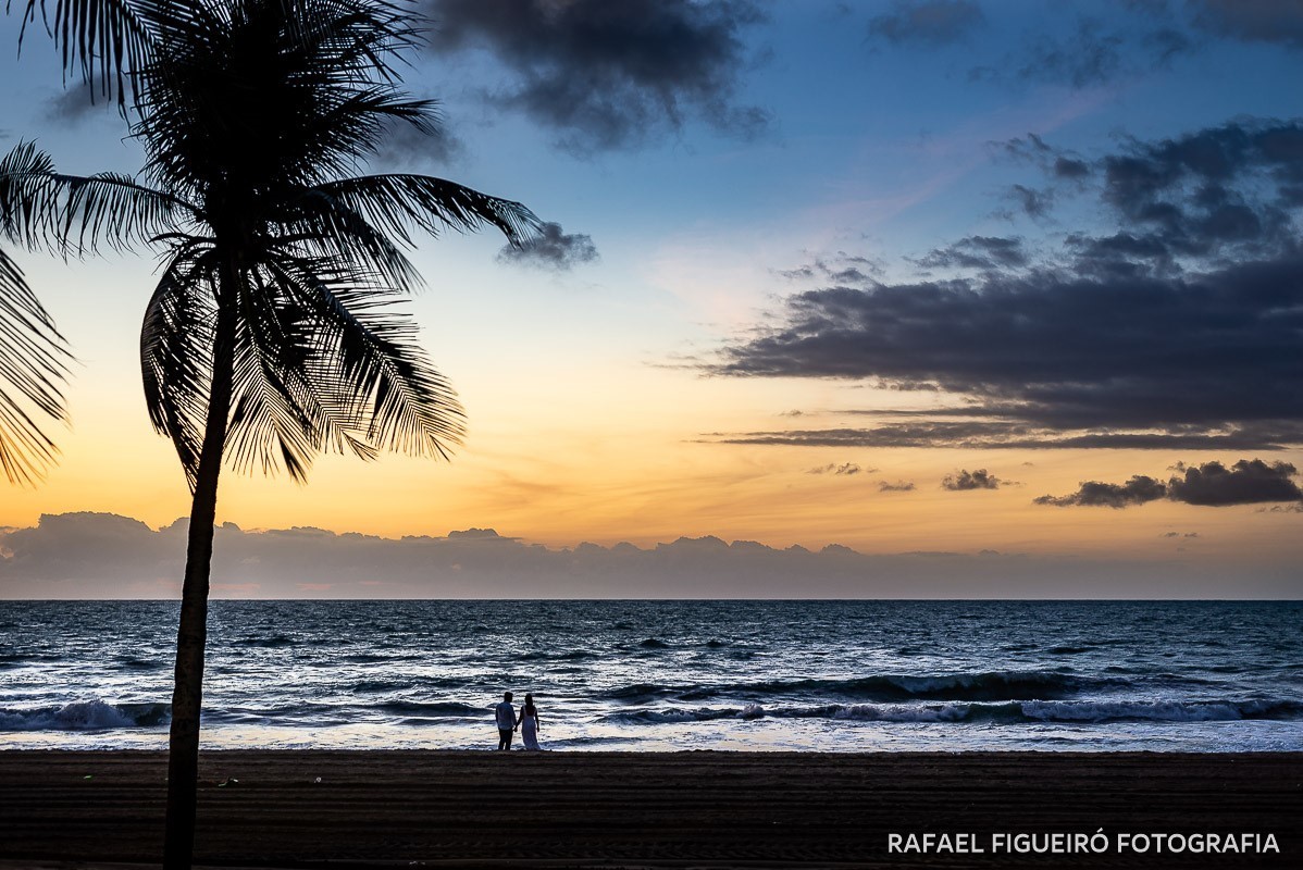 ensaio casal praia boa viagem edficio acayaca parque dona lindú setúbal rafael figueiro fotografia fotógrafo casamento recife pernambuco festa infantil