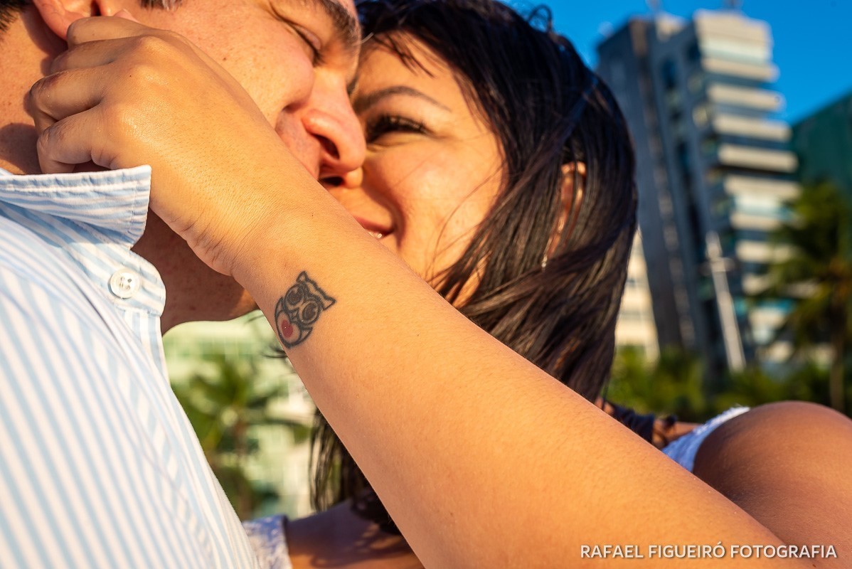 ensaio casal praia boa viagem edficio acayaca parque dona lindú setúbal rafael figueiro fotografia fotógrafo casamento recife pernambuco festa infantil