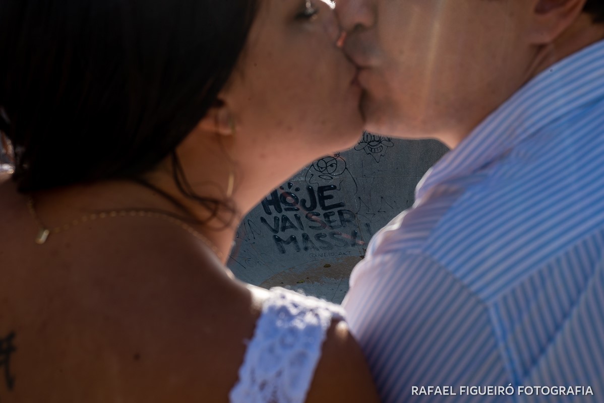 ensaio casal praia boa viagem edficio acayaca parque dona lindú setúbal rafael figueiro fotografia fotógrafo casamento recife pernambuco festa infantil