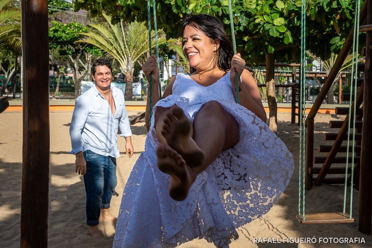 ensaio casal praia boa viagem edficio acayaca parque dona lindú setúbal rafael figueiro fotografia fotógrafo casamento recife pernambuco festa infantil