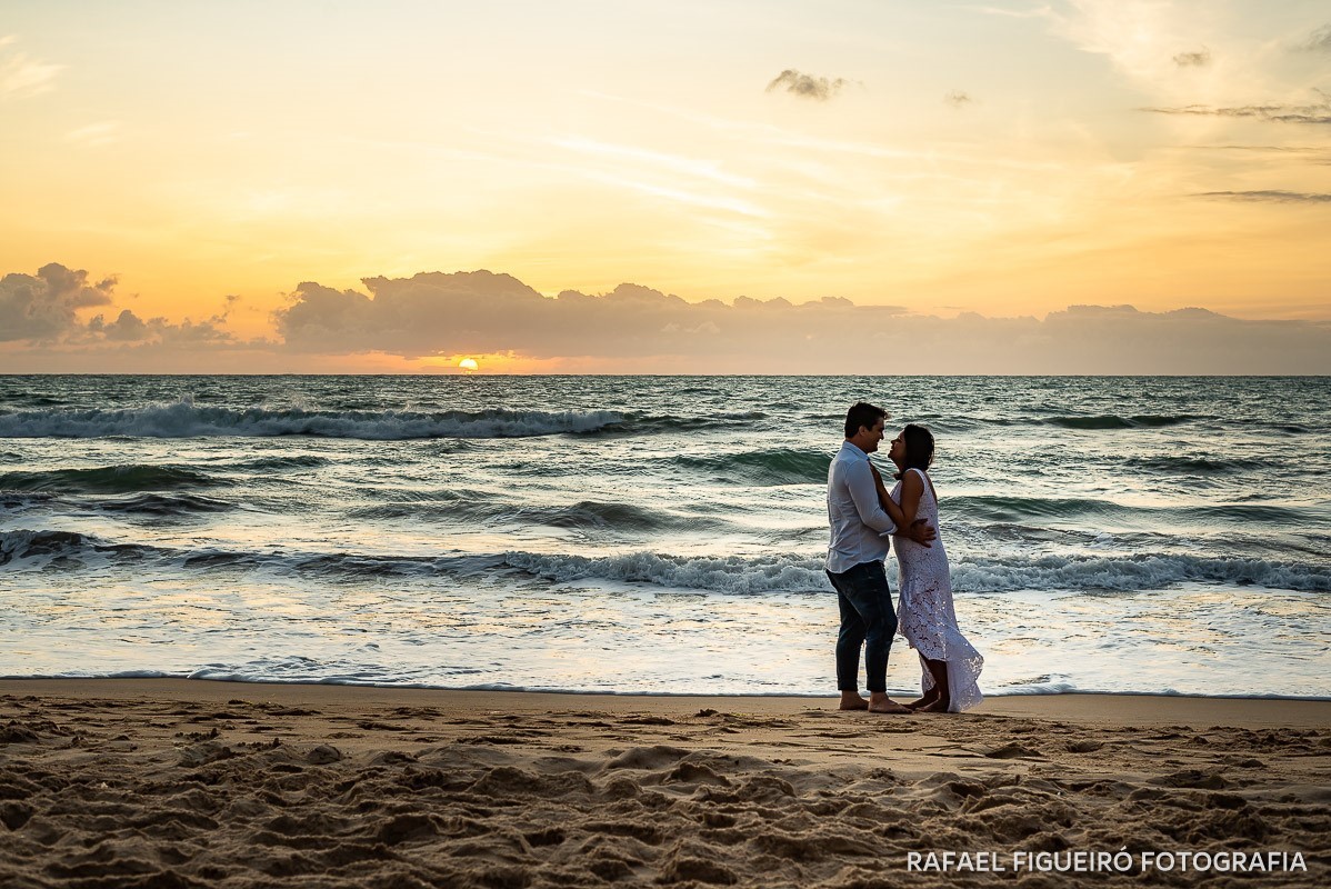 ensaio casal praia boa viagem edficio acayaca parque dona lindú setúbal rafael figueiro fotografia fotógrafo casamento recife pernambuco festa infantil