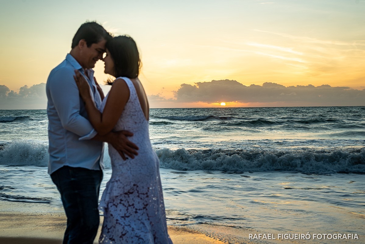 ensaio casal praia boa viagem edficio acayaca parque dona lindú setúbal rafael figueiro fotografia fotógrafo casamento recife pernambuco festa infantil
