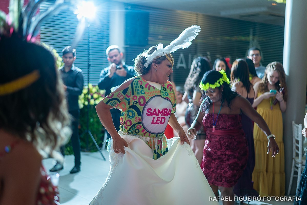 Casamento wilde e paulo arcádia boa viagem dom markos leal rafael figueiro fotografo banda papa ninfa samba led