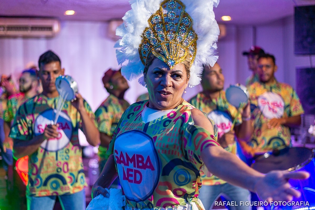 Casamento wilde e paulo arcádia boa viagem dom markos leal rafael figueiro fotografo banda papa ninfa samba led