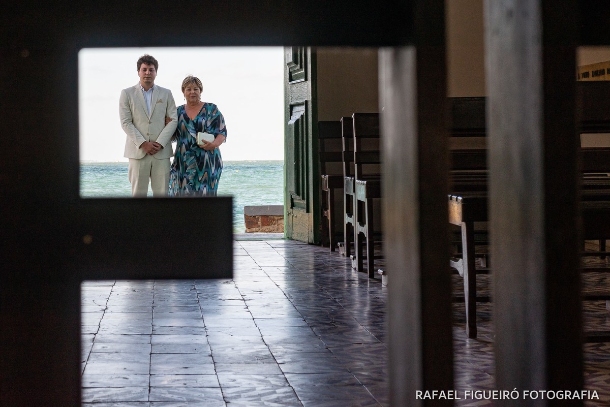 Casamento Praia dos Carneiros Tamandare Capela São Benedito Pontal dos Carneiros Padre Arlindo