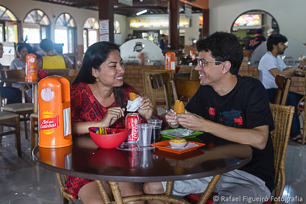 Ensaio Pré-wedding do casal izabelle e Leonardo fotografado por Rafael Figueiró fotógrafo de casamentos em Recife-PE