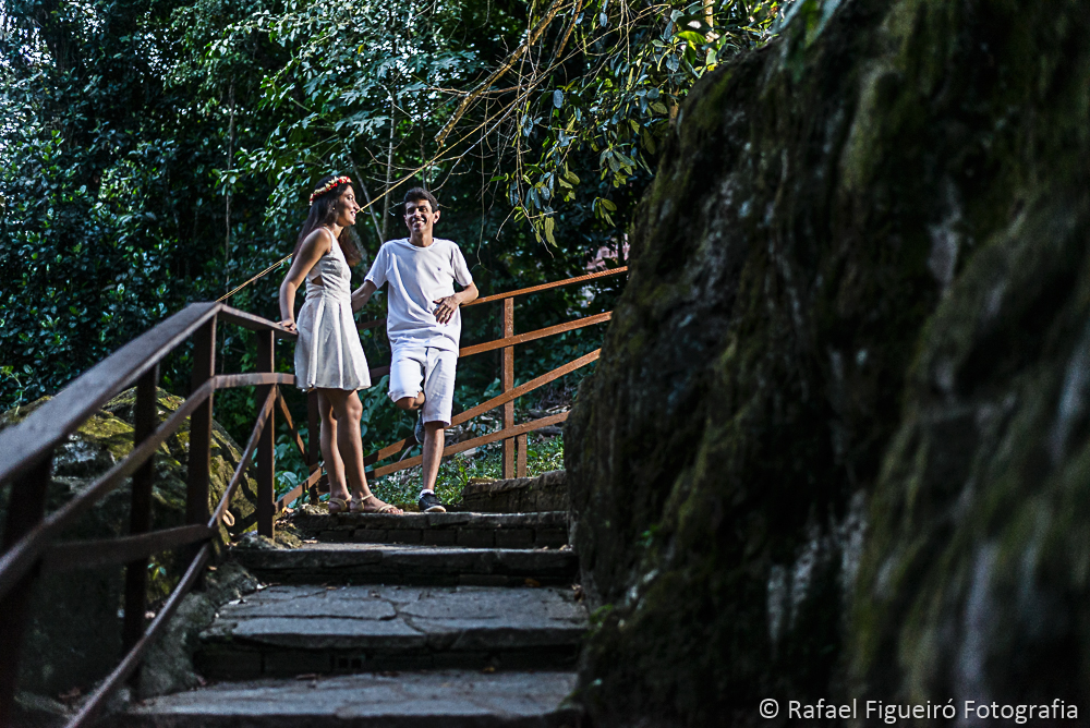 Ensaio Pré-wedding do casal izabelle e Leonardo fotografado por Rafael Figueiró fotógrafo de casamentos em Recife-PE