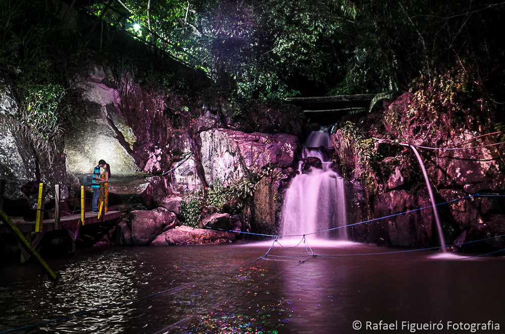 Ensaio Pré-wedding do casal izabelle e Leonardo fotografado por Rafael Figueiró fotógrafo de casamentos em Recife-PE