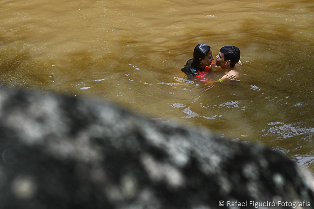 Ensaio Pré-wedding do casal izabelle e Leonardo fotografado por Rafael Figueiró fotógrafo de casamentos em Recife-PE