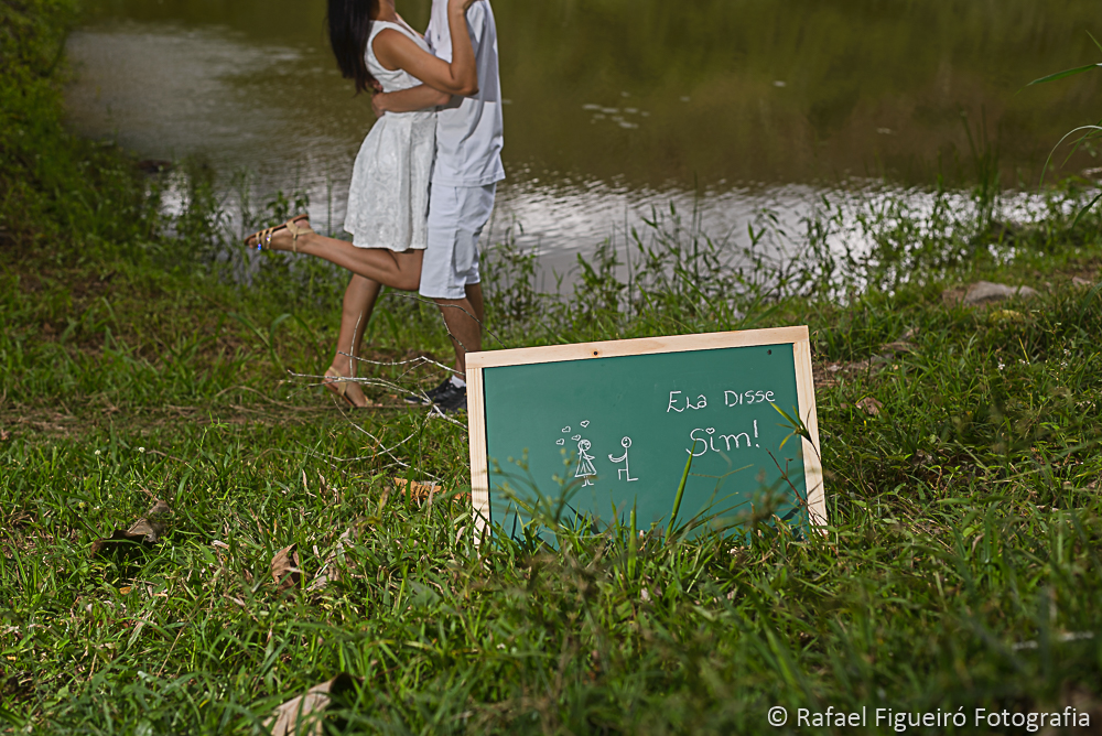 Ensaio Pré-wedding do casal izabelle e Leonardo fotografado por Rafael Figueiró fotógrafo de casamentos em Recife-PE