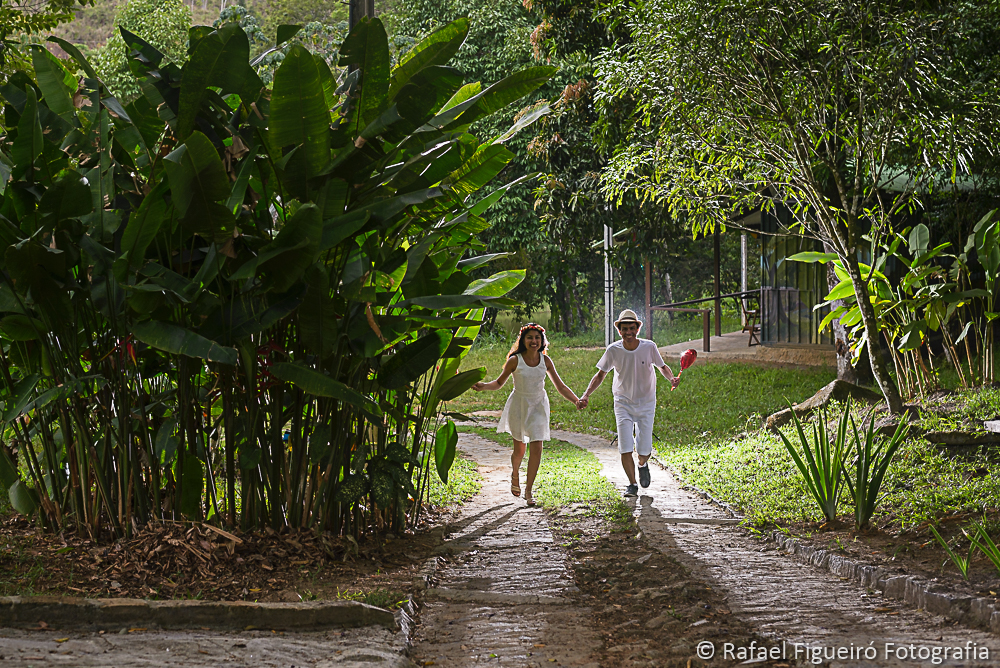 Ensaio Pré-wedding do casal izabelle e Leonardo fotografado por Rafael Figueiró fotógrafo de casamentos em Recife-PE