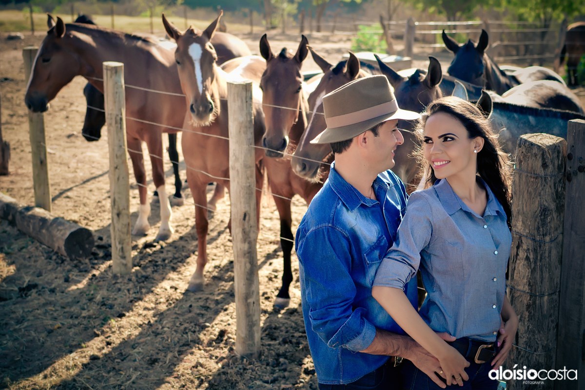 pré wedding, cacule, haras, cavalo, fazenda, amor, casal, luana, leandro, casamento