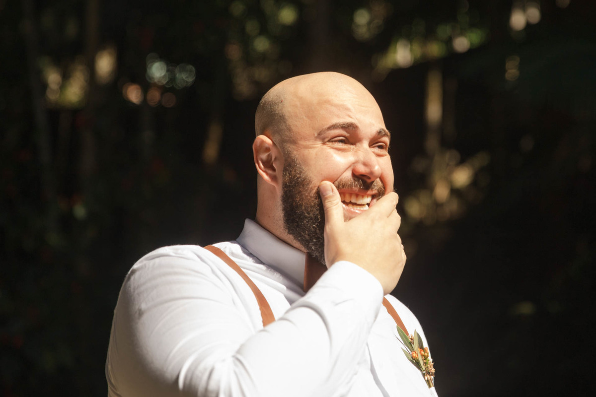 Essa foi a reação do noivo