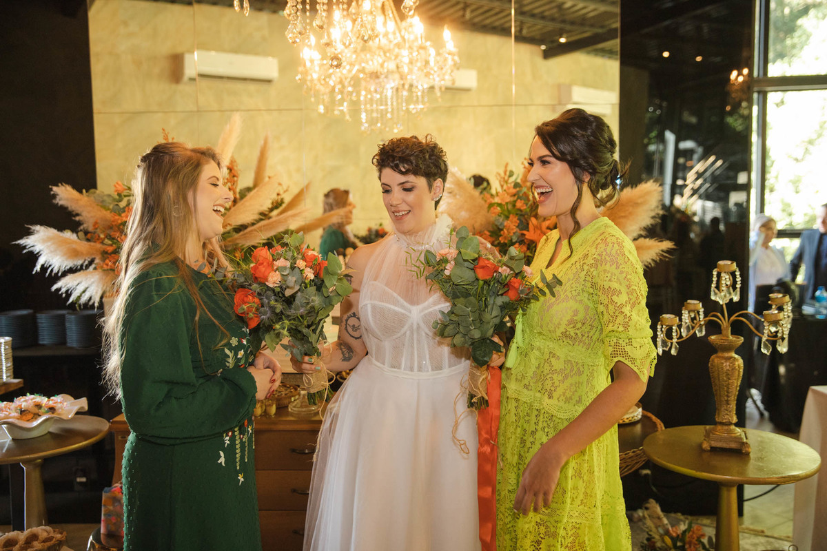 essa foi a reação delas