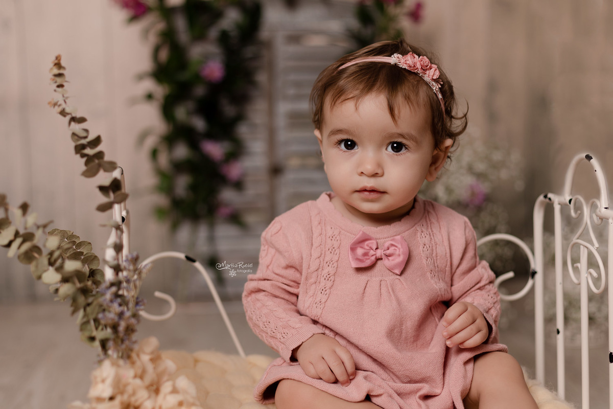 preparativos primer cumpleaños granada foto bebe atrezo floristas martha ruedel fotografia ruedelfotografia.com