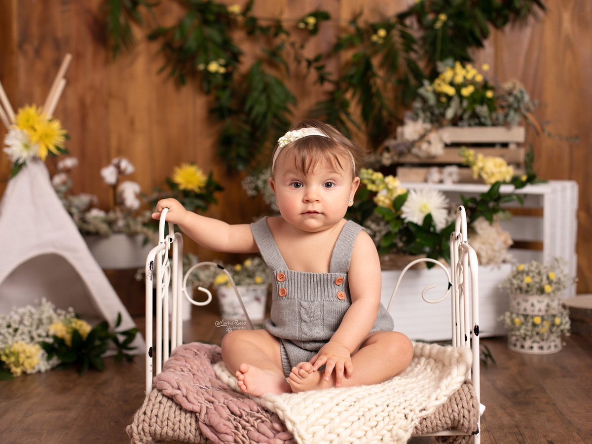 smash cake granada sesion de fotos fotografos churriana de la vega   granada martha ruedel fotografia  lusso cake pasteleria creativa atrezo floristas  ruedelfotografia.com