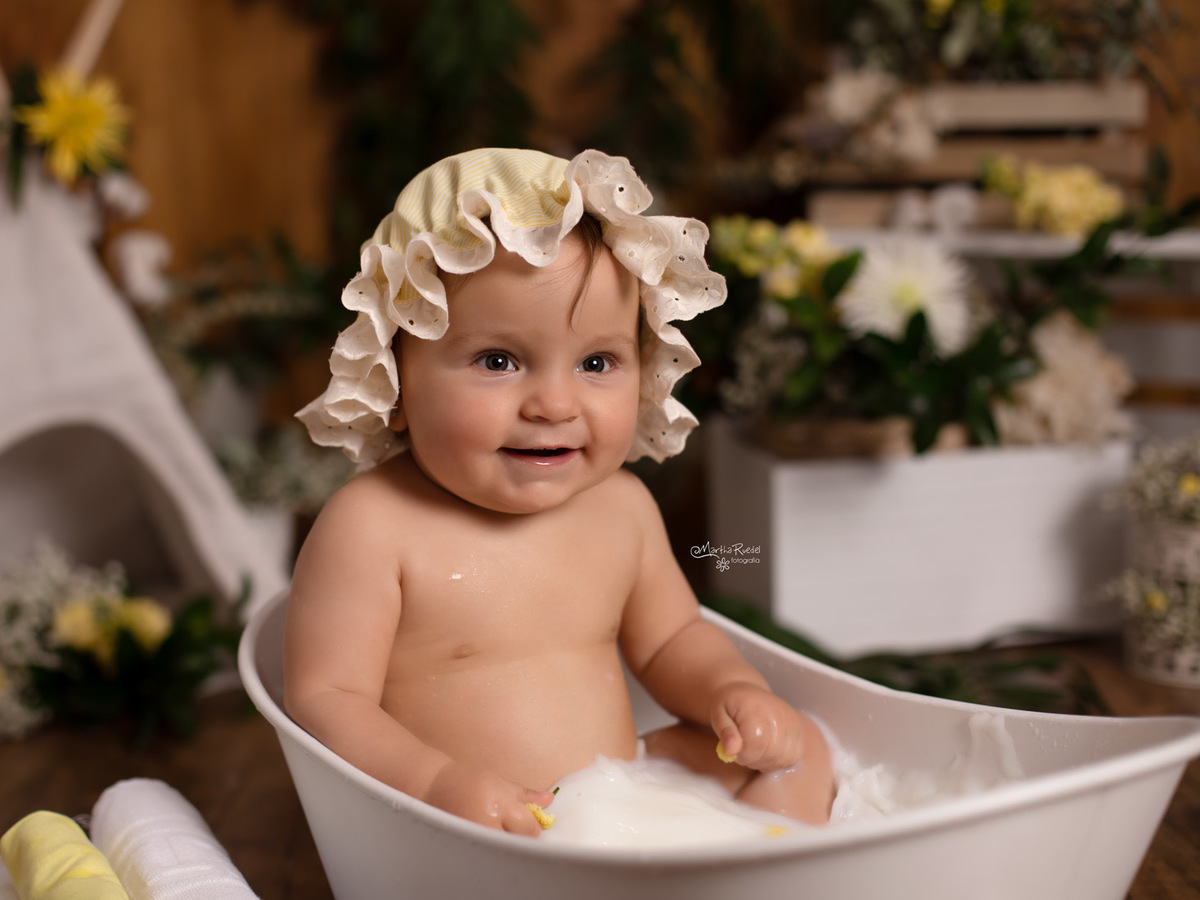 sesion de fotos bebes granada martha ruedel fotografia  lusso cake pasteleria creativa atrezo floristas ruedelfotografia.com