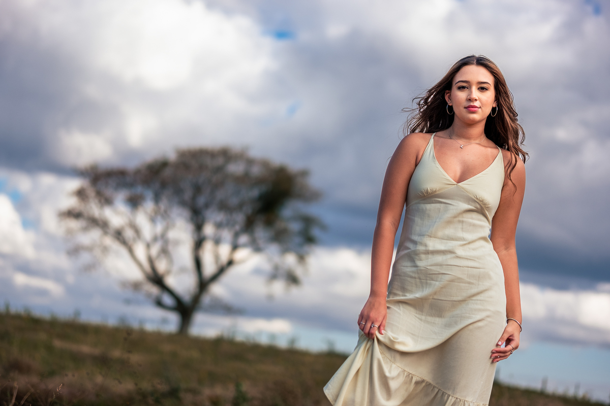 leticia-vestido-amarelo-campo