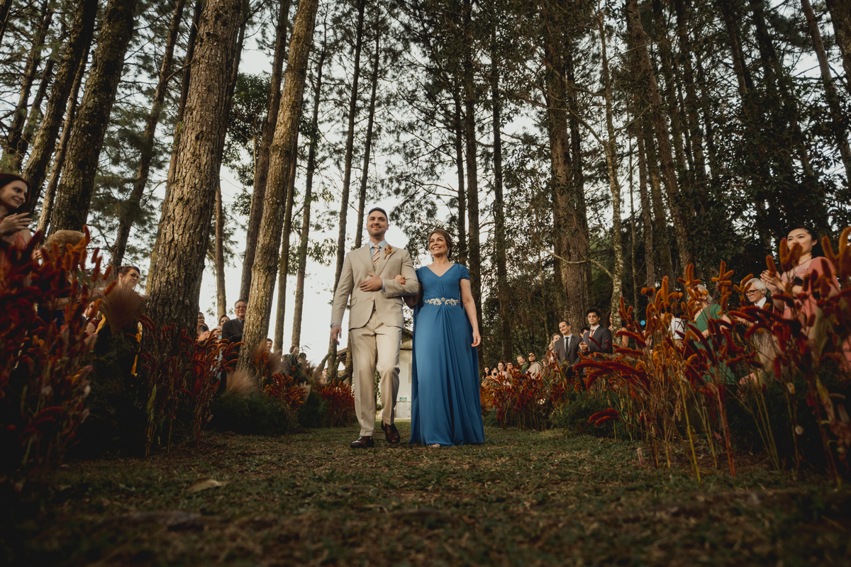 fotografo-casamento-ao-ar-livre-rancho-p-e-r-puruna-cerimonia