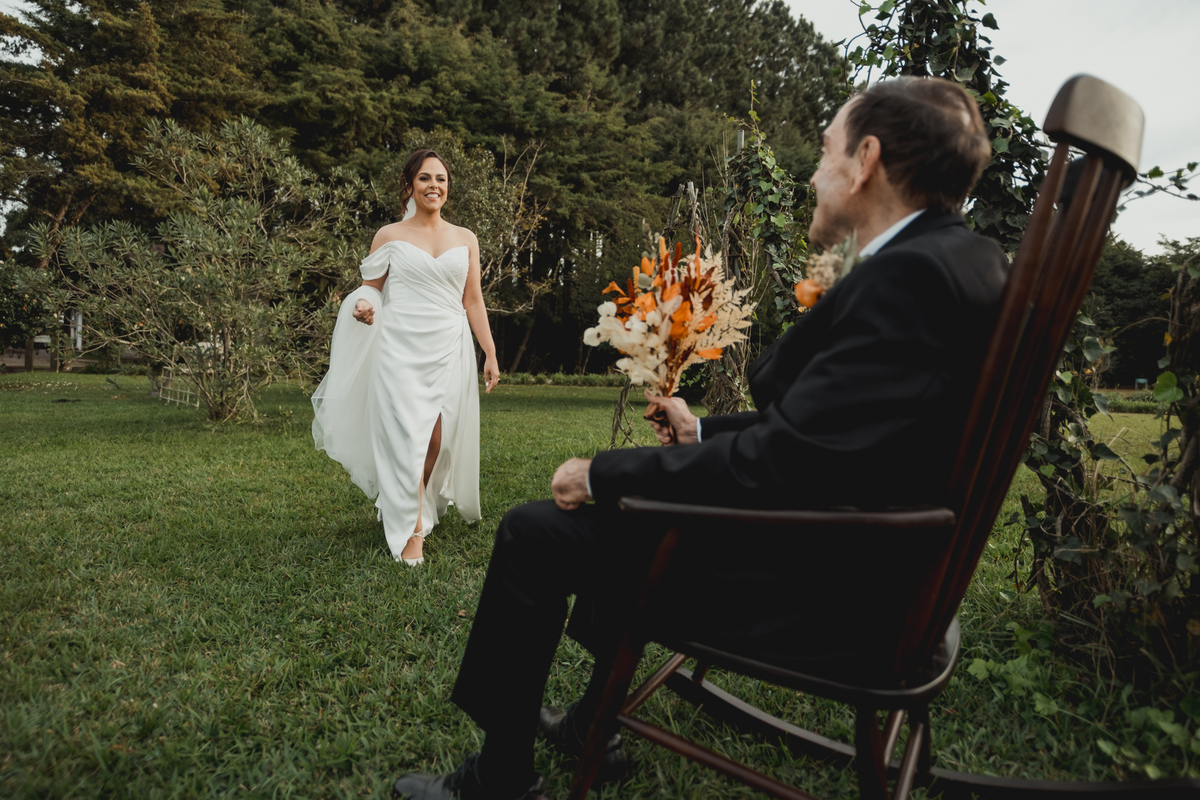 fotografo-casamento-ao-ar-livre-rancho-p-e-r-puruna-cerimonia