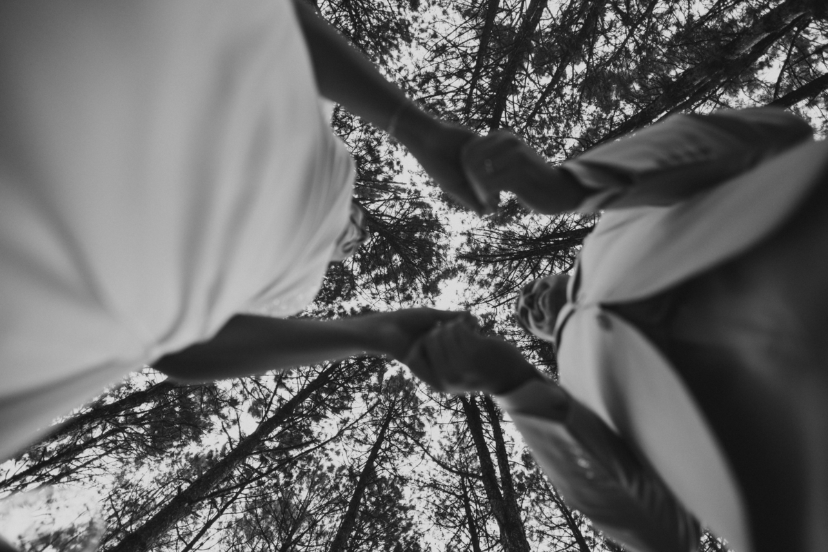 fotografo-casamento-ao-ar-livre-rancho-p-e-r-puruna-cerimonia