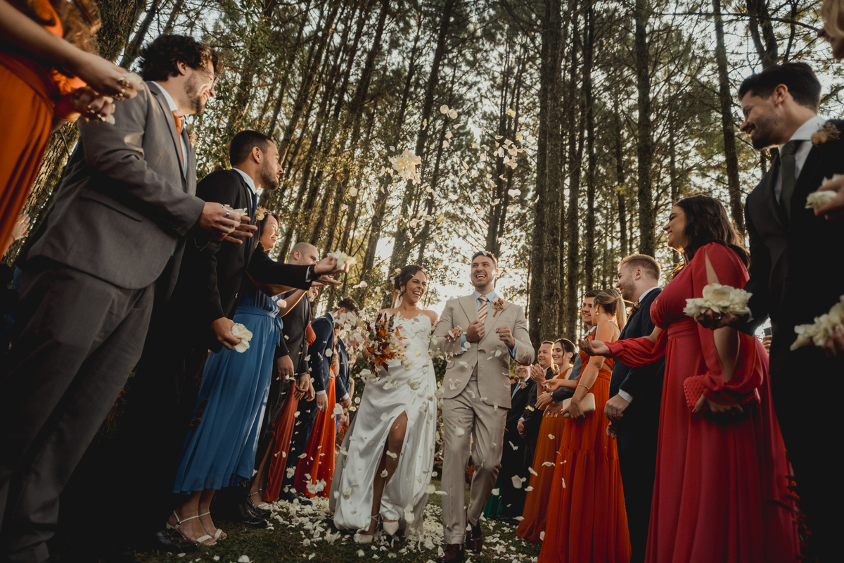 fotografo-casamento-ao-ar-livre-rancho-p-e-r-puruna-cerimonia