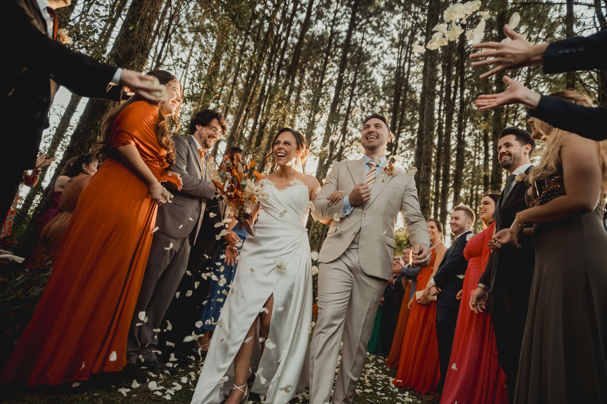 fotografo-casamento-ao-ar-livre-rancho-p-e-r-puruna-cerimonia