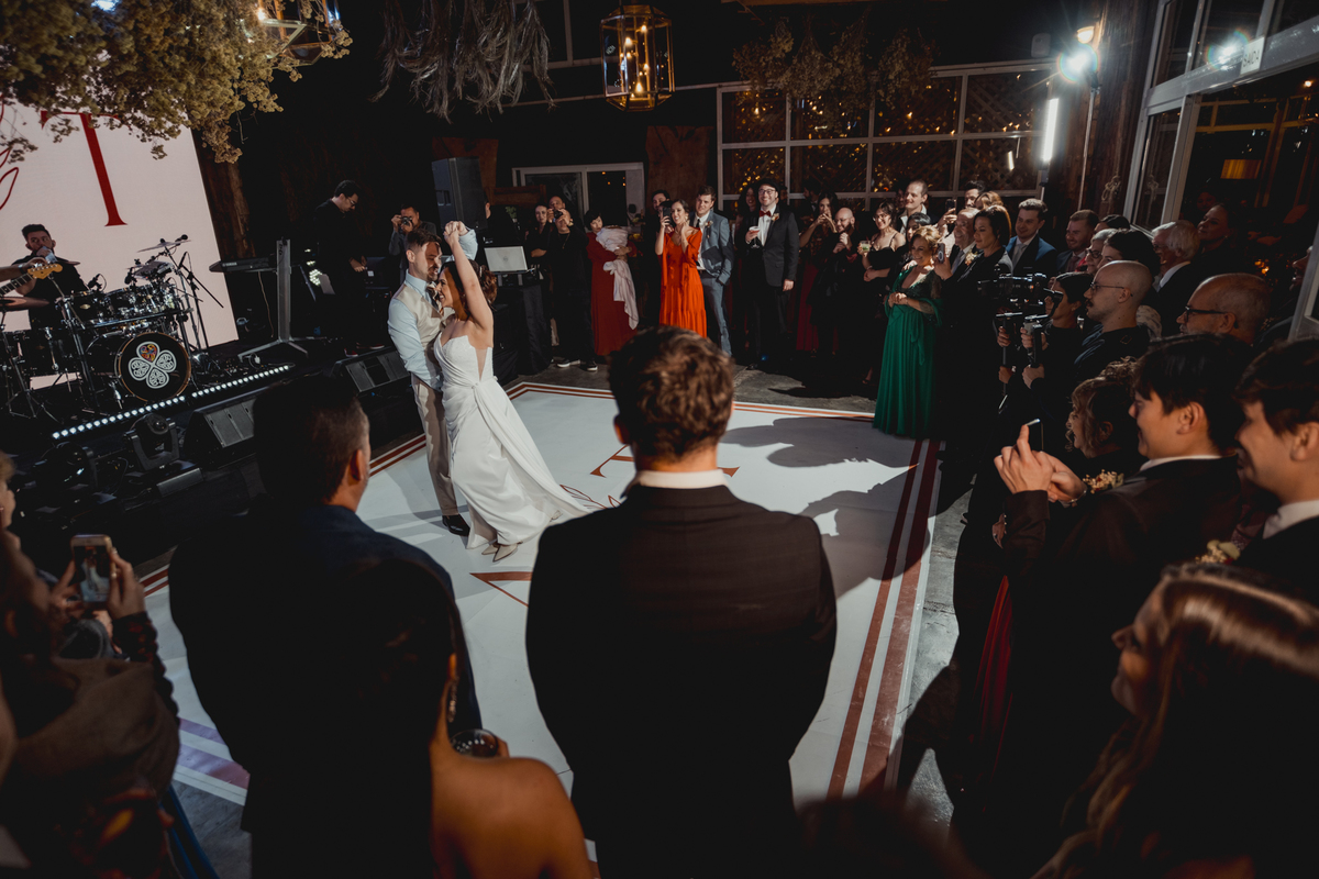 fotografo-casamento-ao-ar-livre-rancho-p-e-r-puruna-festa