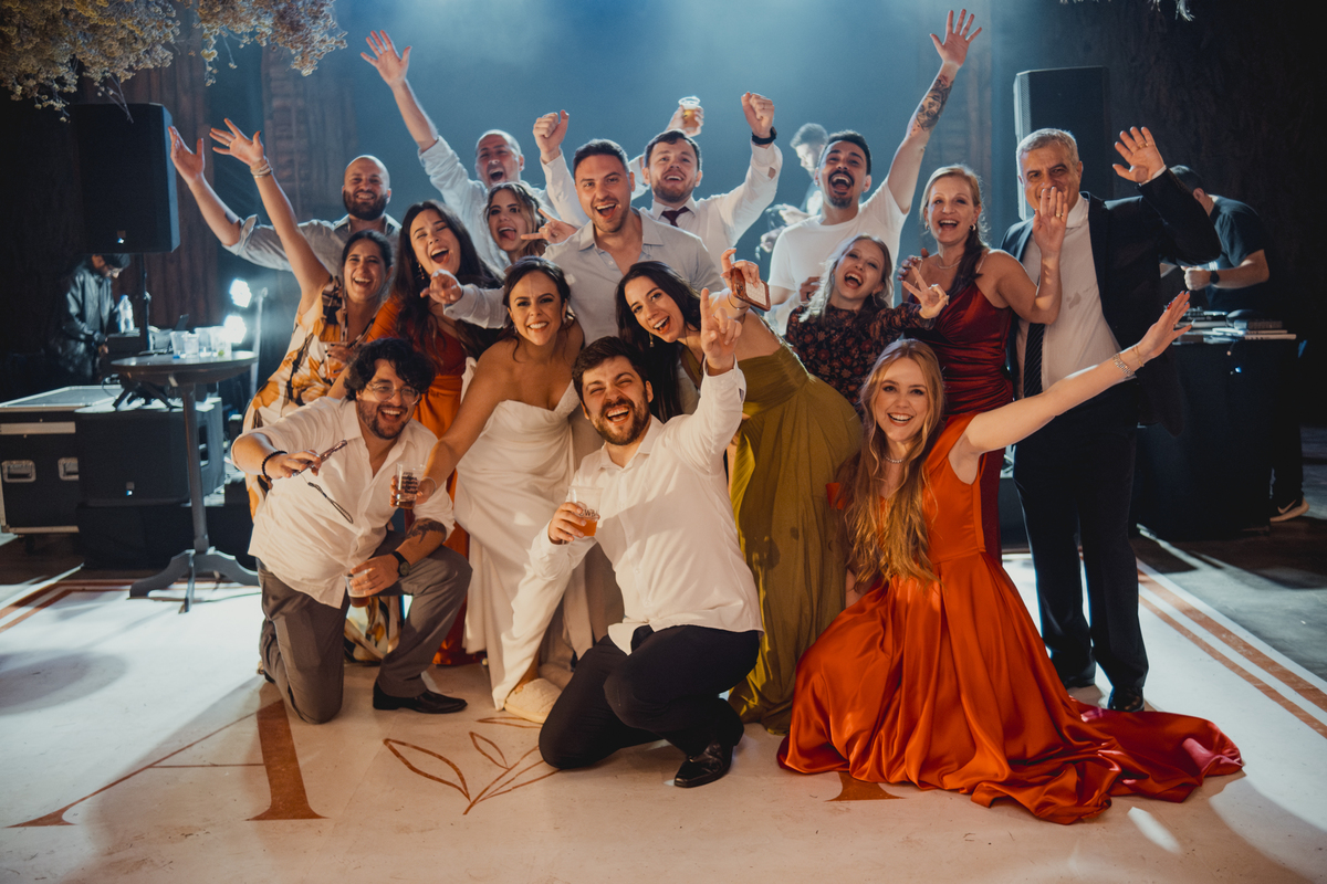 fotografo-casamento-ao-ar-livre-rancho-p-e-r-puruna-festa