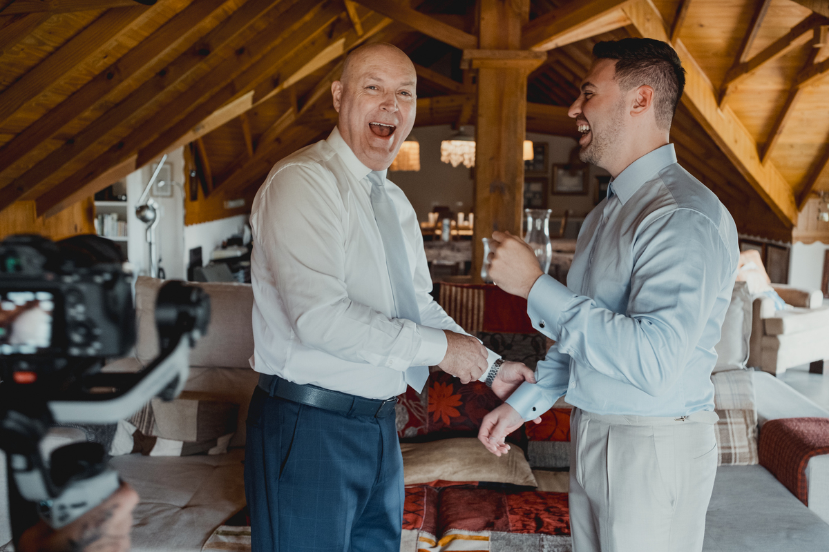 fotografo-casamento-ao-ar-livre-rancho-p-e-r-puruna-makingof-noivo