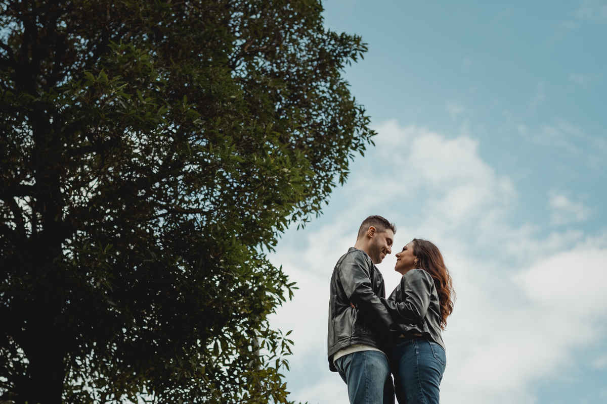 ensaio-pre-wedding-curitiba-largo-da-ordem-urbano