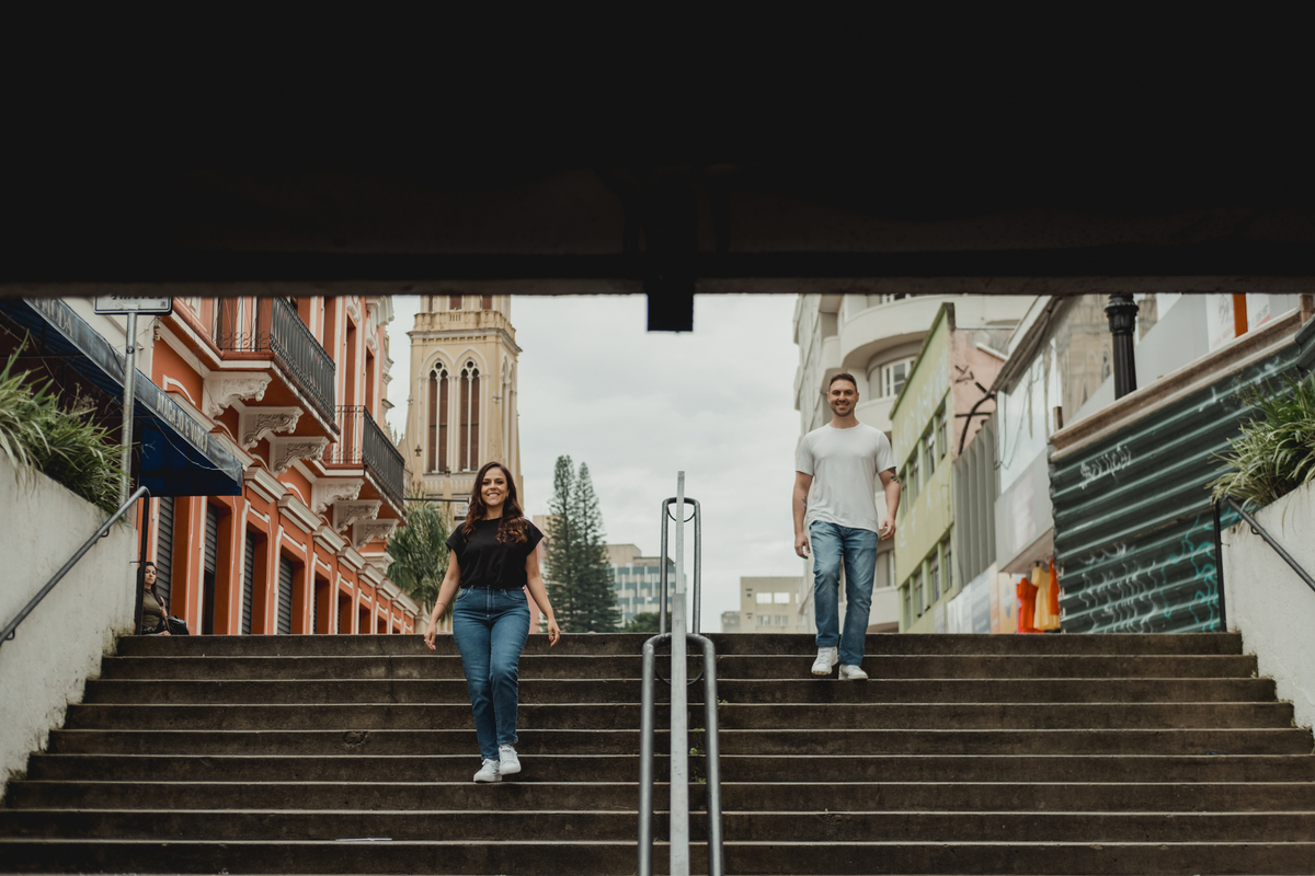 ensaio-pre-wedding-curitiba-largo-da-ordem-urbano