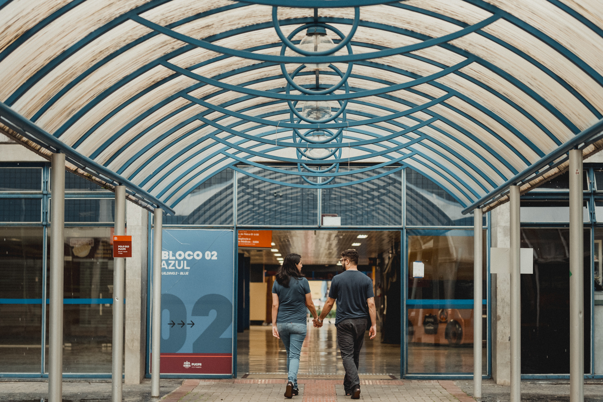 ensaio-casal-puc-pr-bloco-azul-curitiba