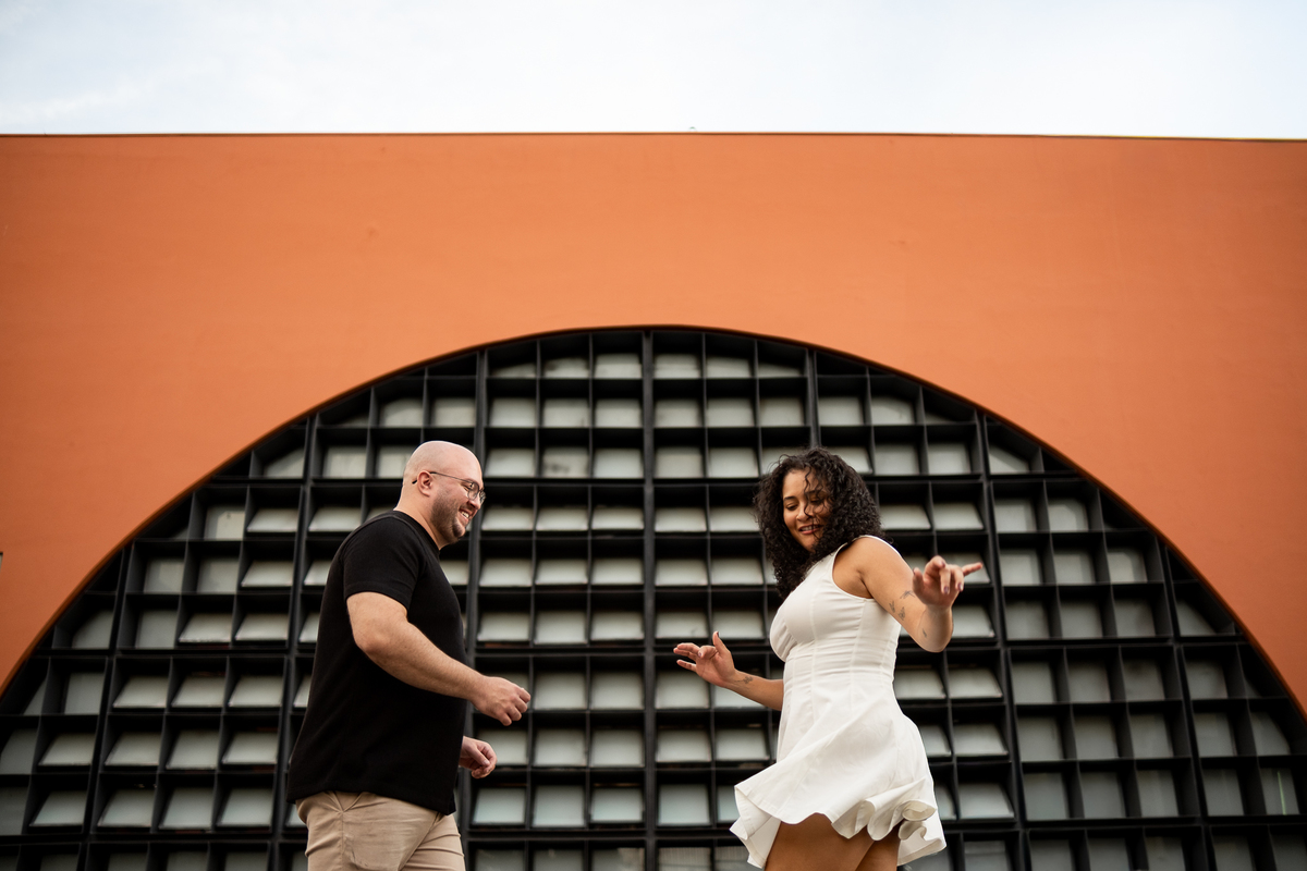 ensaio-pre-wedding-largo-da-ordem-curitiba-casal