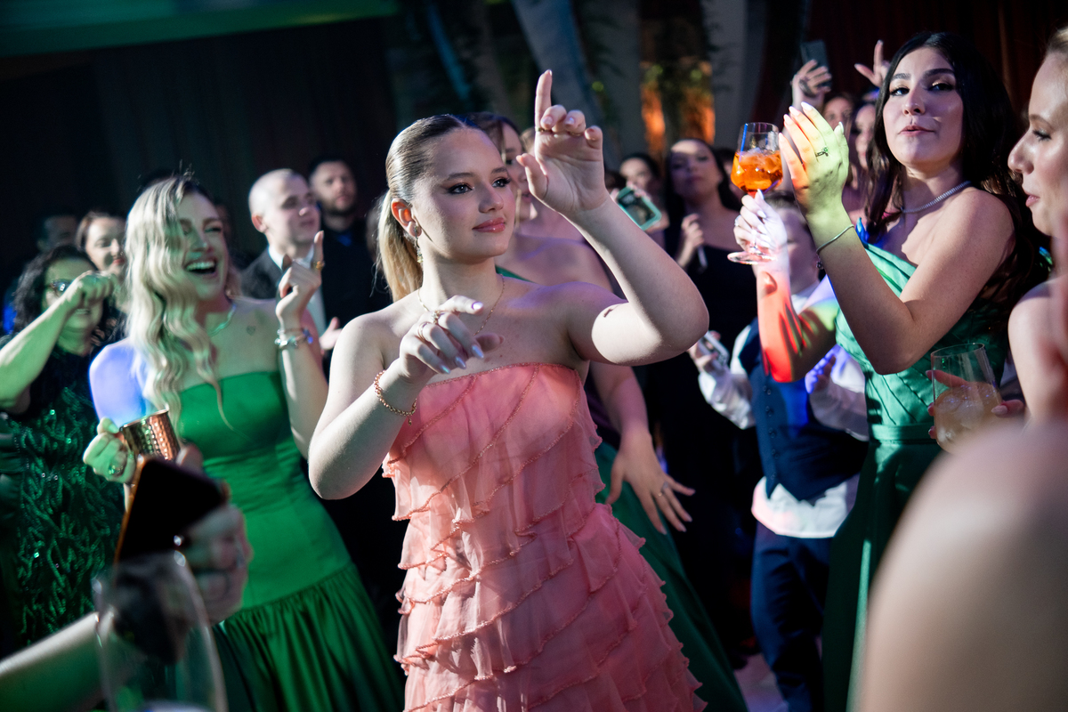 pista-de-danca-festa-15-anos-som-iluminacao