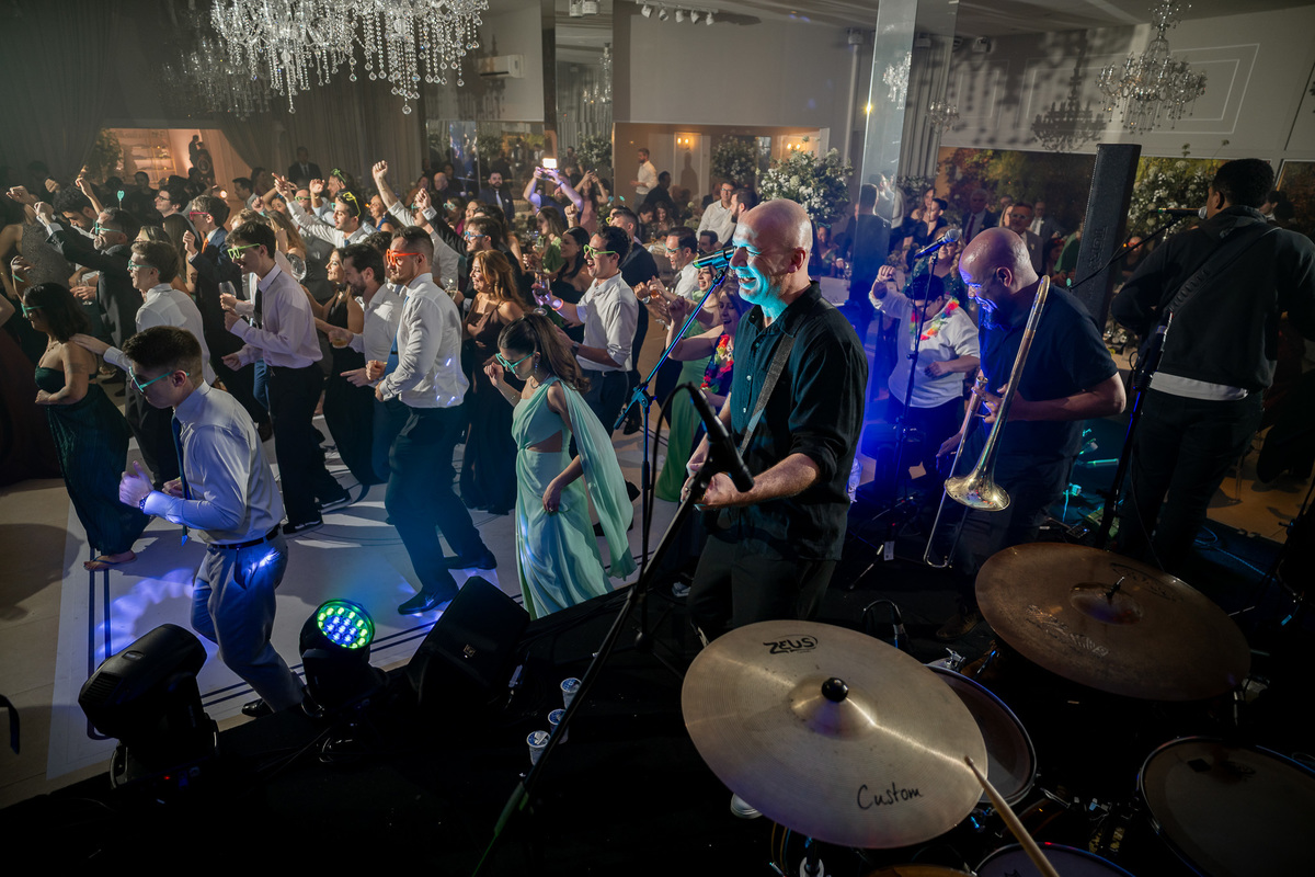 Pista de dança na festa de casamento na Villa Augusta Eventos