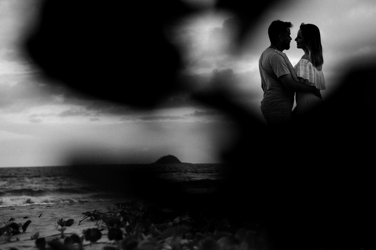 ensaio-praia-pre-casamento-sao-francisco-do-sul-ana-rodrigo-16