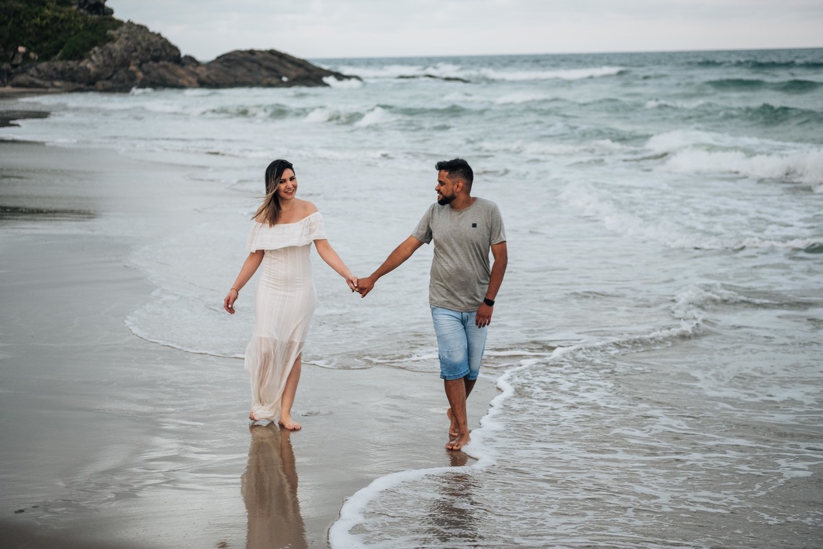 ensaio-praia-pre-casamento-sao-francisco-do-sul-ana-rodrigo-21