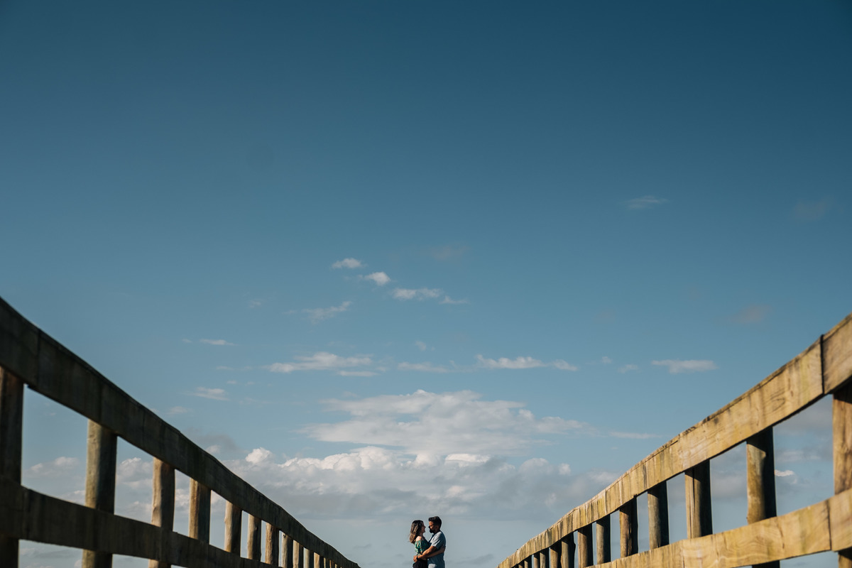 ensaio-praia-pre-casamento-sao-francisco-do-sul-ana-rodrigo-04